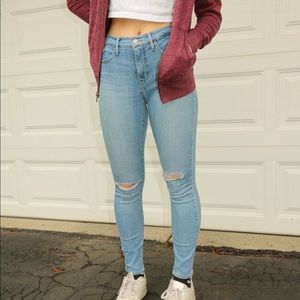 Levi jeans🧚‍♀️